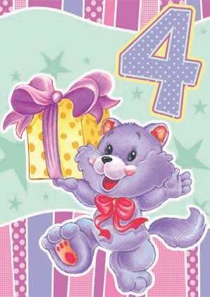 Ketvirtojo gimtadienio atvirukas su mėlynu animaciniu katinuku, dovanų dėže ir skaičiumi 4 žaliame fone